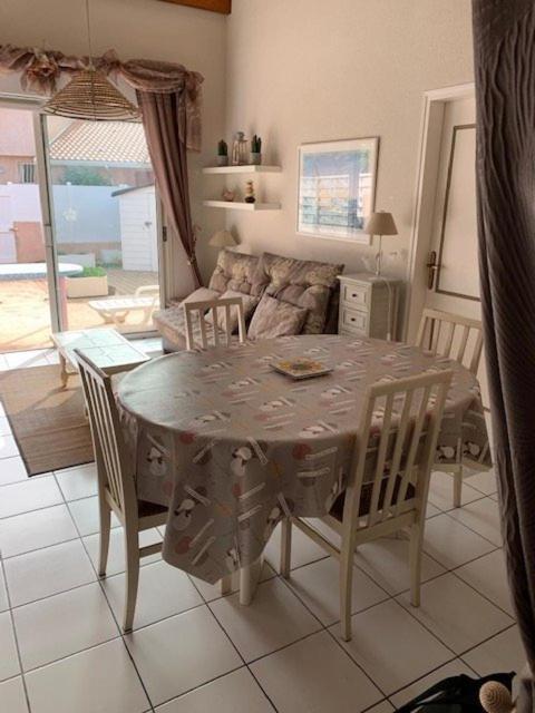 Biscarrosse Duplex Classe 2 Etoiles Avec Parking Privatif Pour 6 Personnes מראה חיצוני תמונה
